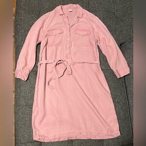 Old Navy-Used-Pink button down shirt dress. Women's size Small.